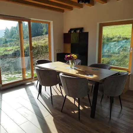 Hillout - W Milowce - Workation - Praca Zdalna * ミルフカ