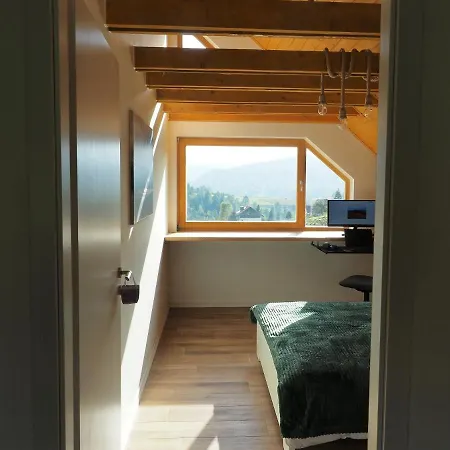 Hillout - W Milowce - Workation - Praca Zdalna *