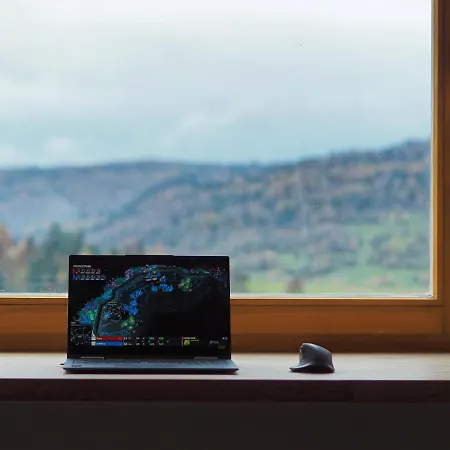 Hillout - W Milowce - Workation - Praca Zdalna