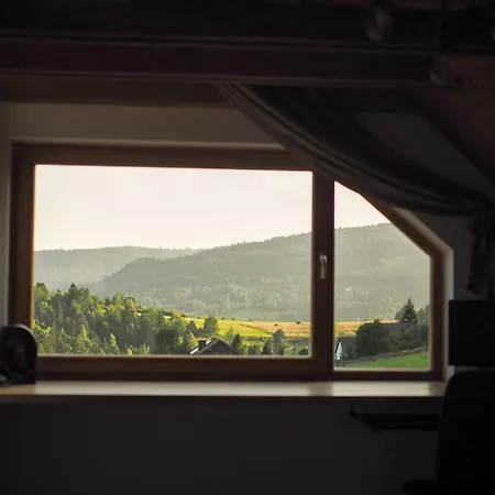 Hillout - W Milowce - Workation - Praca Zdalna Alpesi faház