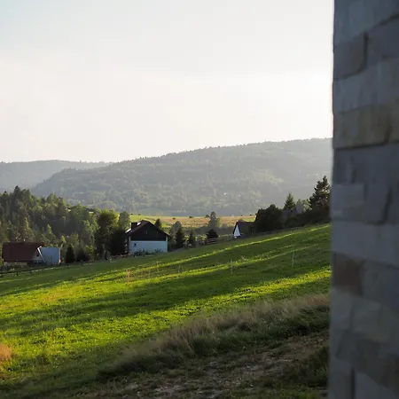 Hillout - W Milowce - Workation - Praca Zdalna