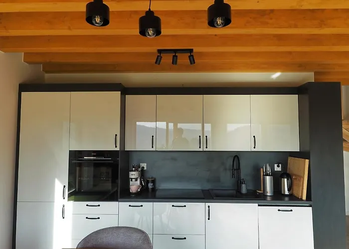 Hillout - W Milowce - Workation - Praca Zdalna