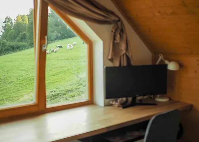 Hillout - W Milowce - Workation - Praca Zdalna Milówka